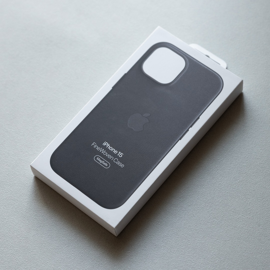 Apple - 新品 Apple純正 iPhone 15 ファインウーブンケース ブラック