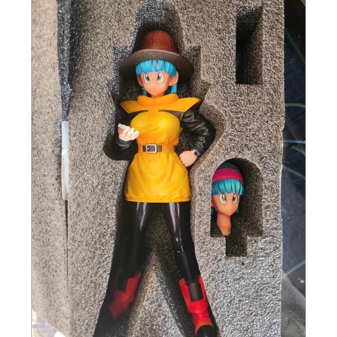 ドラゴンボール フィギュア ブルマ PVC製品 ガレージキットの通販 by