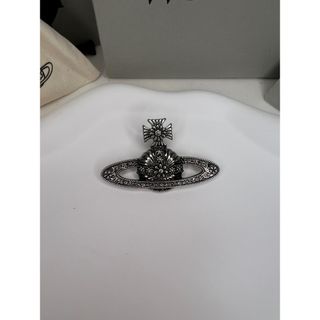 Vivienne Westwood（ブローチ/コサージュ）のフリマアイテム一覧