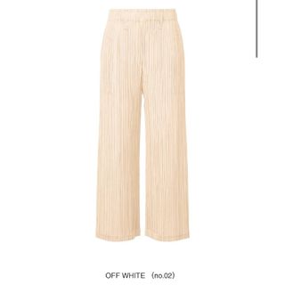 PLEATS PLEASE ISSEY MIYAKE（カジュアルパンツ）のフリマアイテム一覧