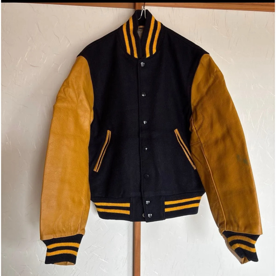 Golden Bear - ゴールデンベア スタジャン USA ヴィンテージの通販 by