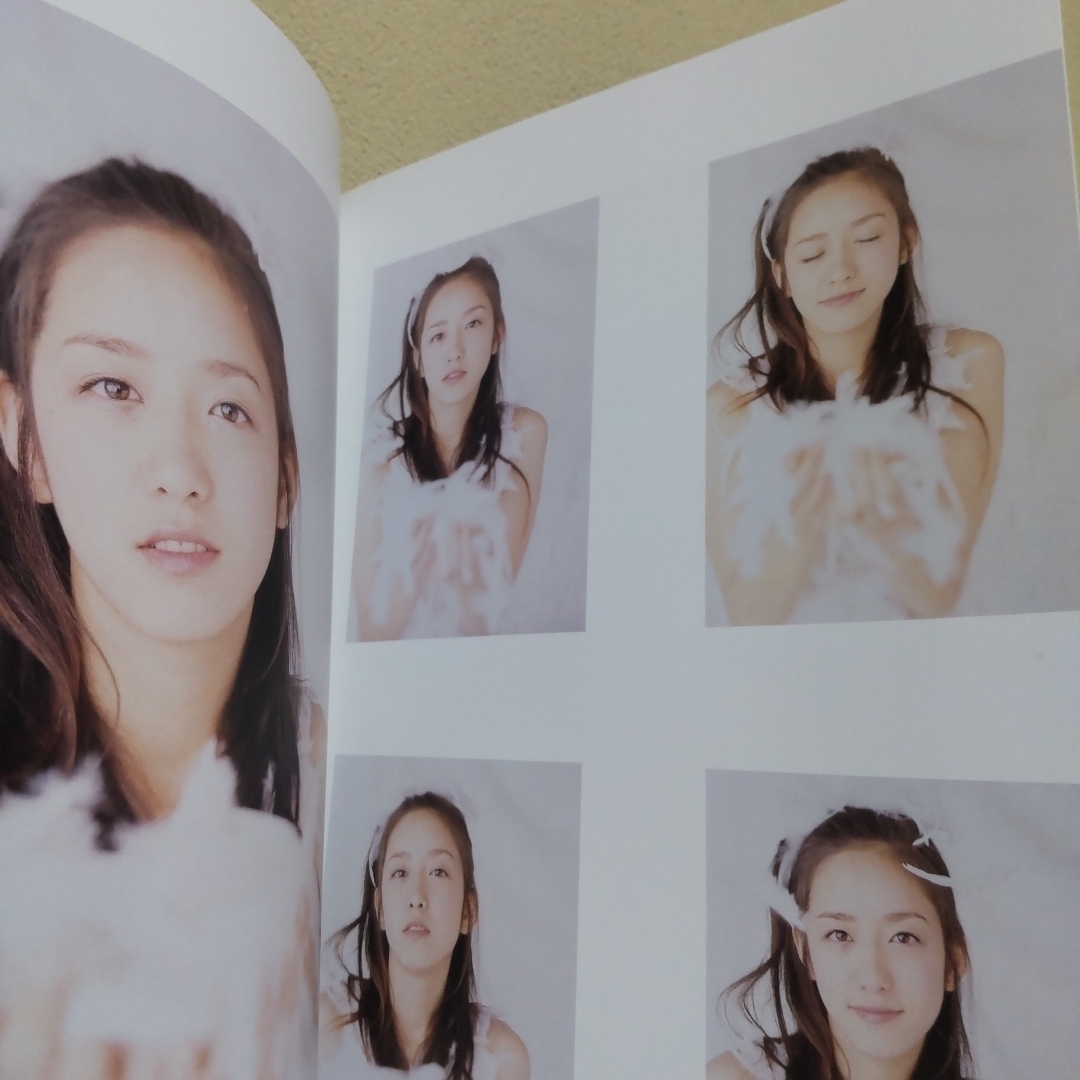 加藤美佳。写真集。サイン入り。結花×美佳from仮面ライダ－555