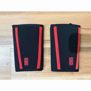 SBD エルボースリーブ M ブラック/レッド 筋トレ トレーニング ジムの