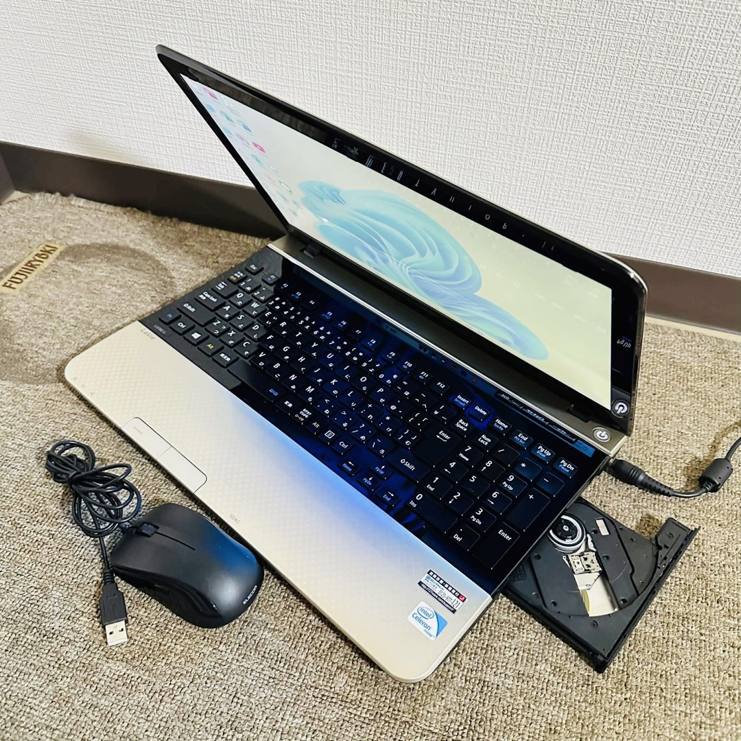 S204 NECノートパソコンSSDサクサク動く Windows11オフィス付き