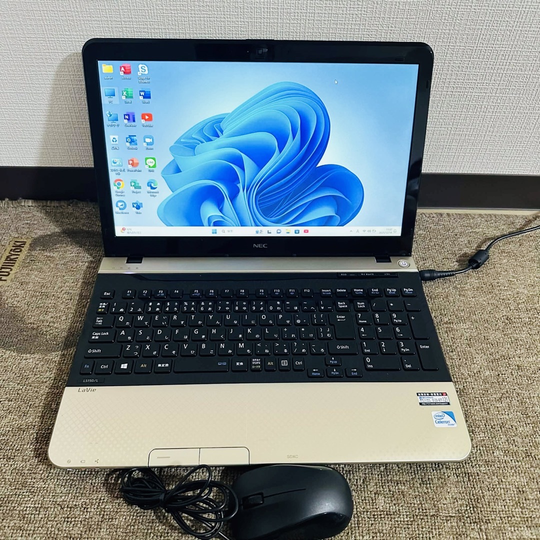 S204 NECノートパソコンSSDサクサク動く Windows11オフィス付き