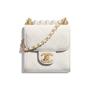 CHANEL - CHANEL 新品 未使用 キーボード クラッチバッグの通販 by