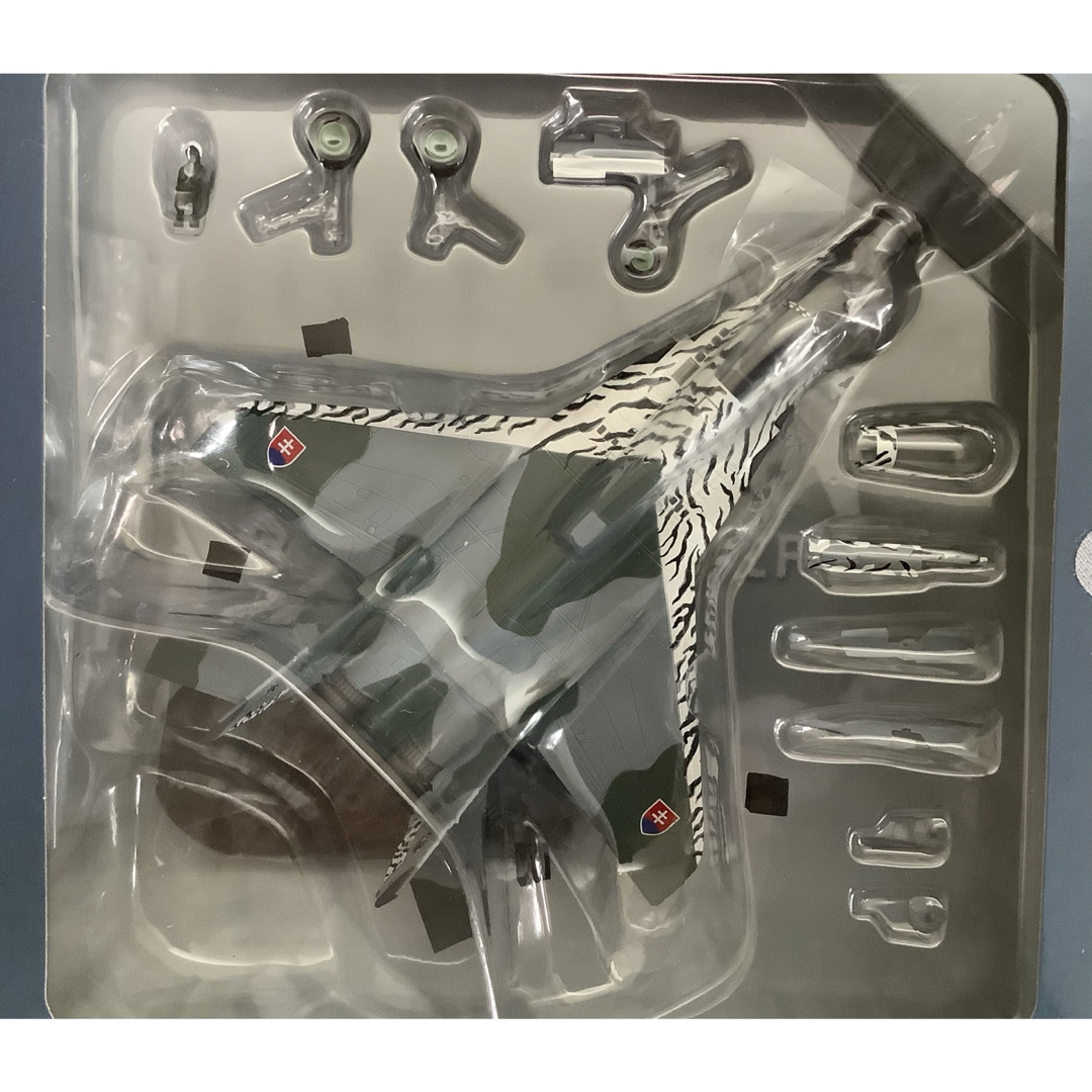本体未開封】HOBBY MASTER MiG-29 フルクラム スロバキア空軍