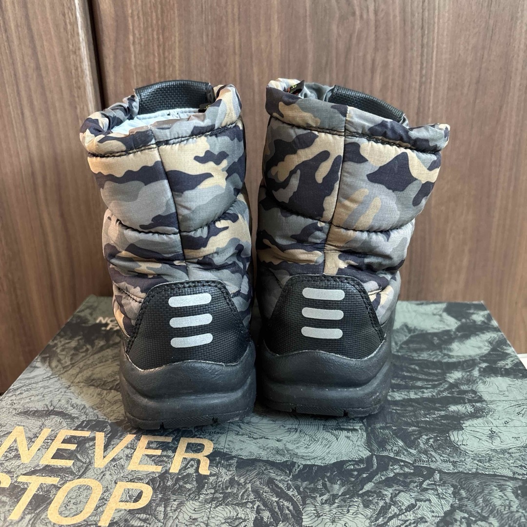 THE NORTH FACE - THE NORTH FACE 迷彩柄スノーブーツ17.0cmの通販 by