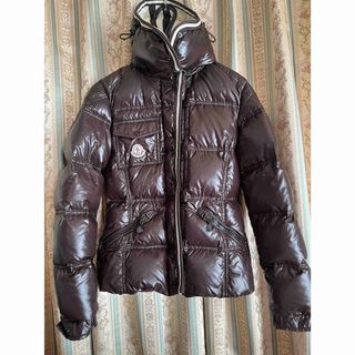 MONCLER（ダウンジャケット ・ ブラウン/茶色系）のフリマアイテム一覧