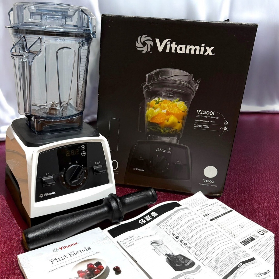 Vitamix - ほぼ未使用品 VitaMix V1200i ホワイト ブレンダー 2L