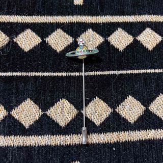 Vivienne Westwood（ブローチ/コサージュ）のフリマアイテム一覧