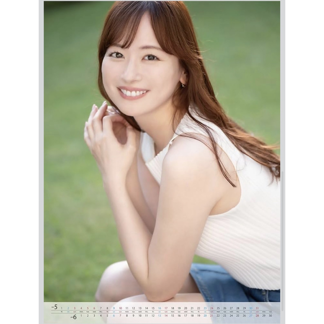 直筆サイン入り 皆藤愛子さん 壁掛けカレンダー 2026年の通販 by 刀