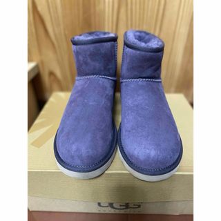 UGG（パープル/紫色系）のフリマアイテム一覧