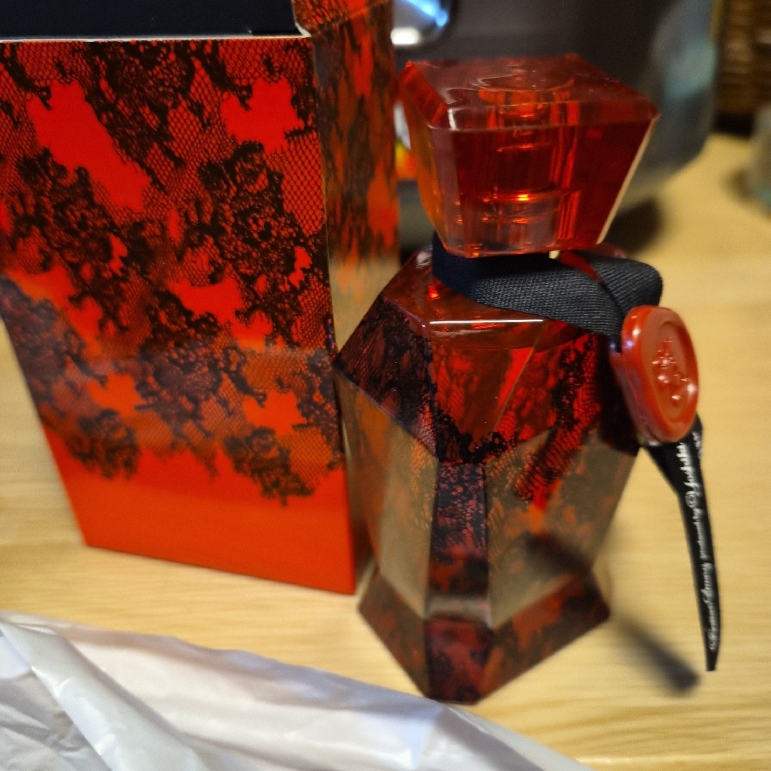 香水(ユニセックス) Battre Sang produced by Yoshiki 50mL Amazon