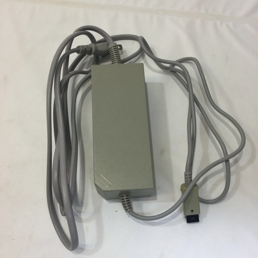 Nintendo Wii本体 動作確認済み ＋ソフト2本おまけ KA00257の通販 by