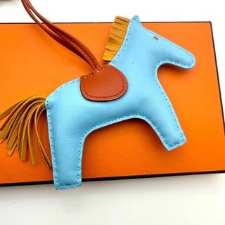 HERMES - 使い方色々✨HERMES❤️コロゾ ピンブローチ❤️ハットピンの