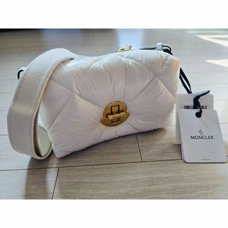 MONCLER（ショルダーバッグ）のフリマアイテム一覧