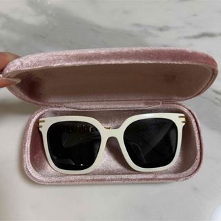 MIU MIU - miumiu メガネケースのみ 箱に傷ありの通販 by カワウソshop