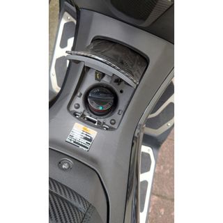 汎用 デュアルロケットカウル ヘッドライトカバー 130パイ シビエ