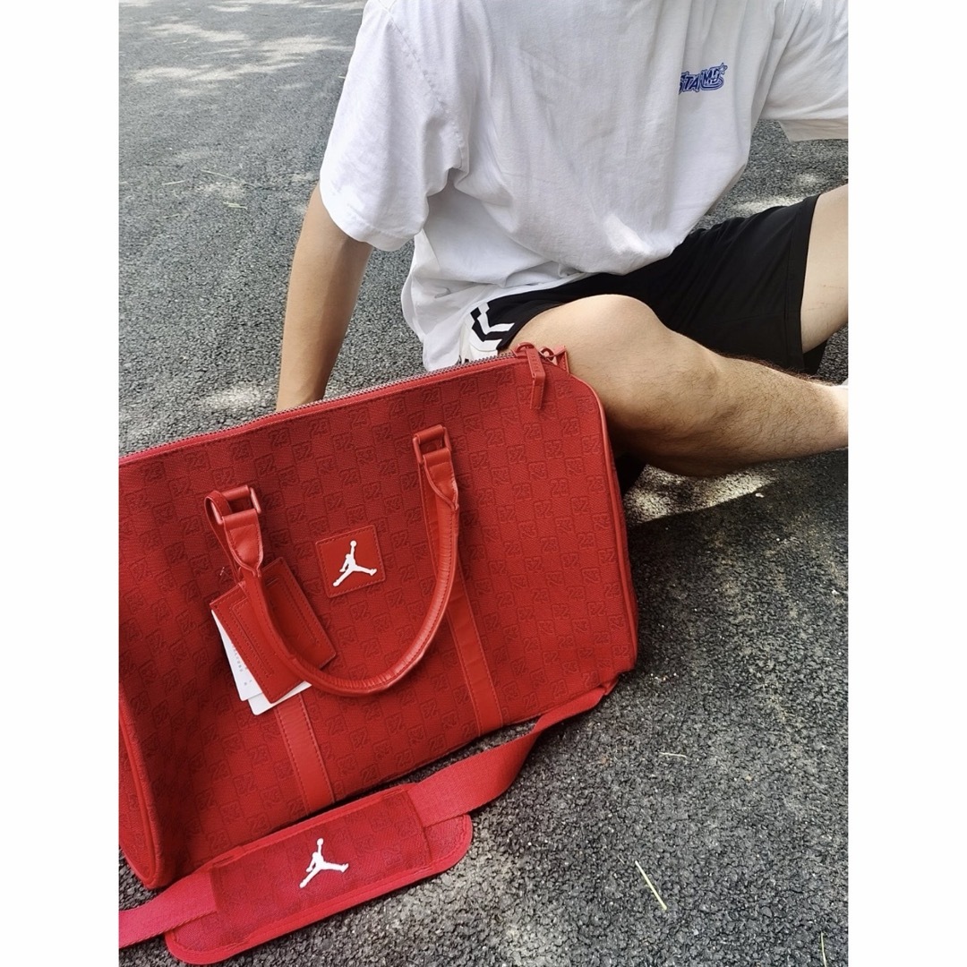 Jordan Brand（NIKE） - 新品Jordan Monogram Duffle Bag FJ6787-687の