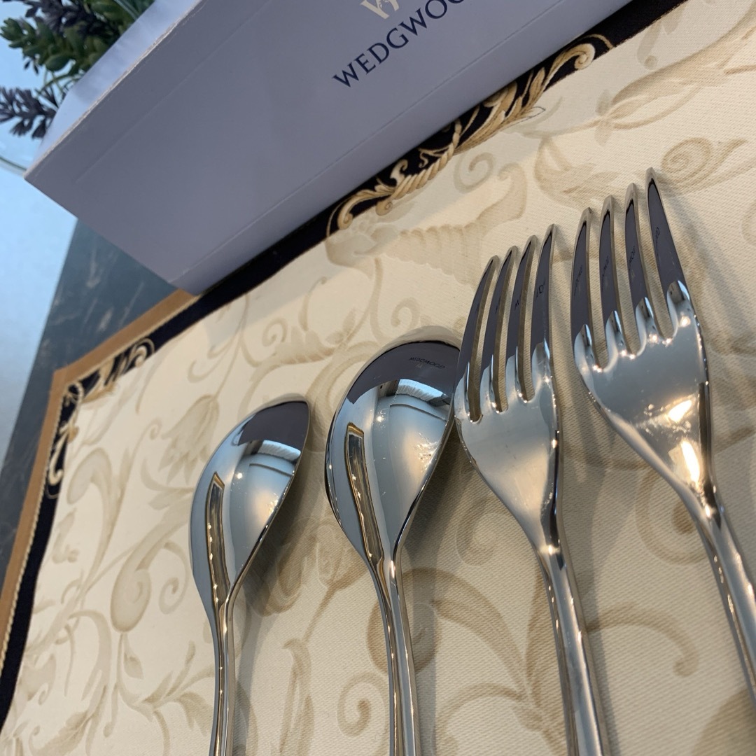 WEDGWOOD - 希少 ウェッジウッド スワル カトラリー ディナーフォーク