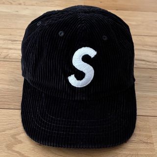 Supreme（キャップ）のフリマアイテム一覧