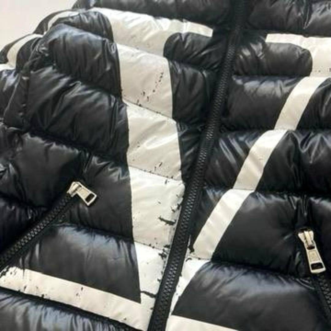 VALENTINO - 【希少コラボ】VALENTINO×MONCLER ダウンジャケット 38 黒