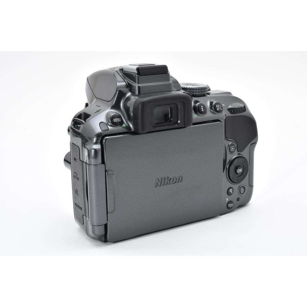 Nikon - ショット数994回✨ほぼ新品✨希少グレー✨Nikon D5300 Wレンズ