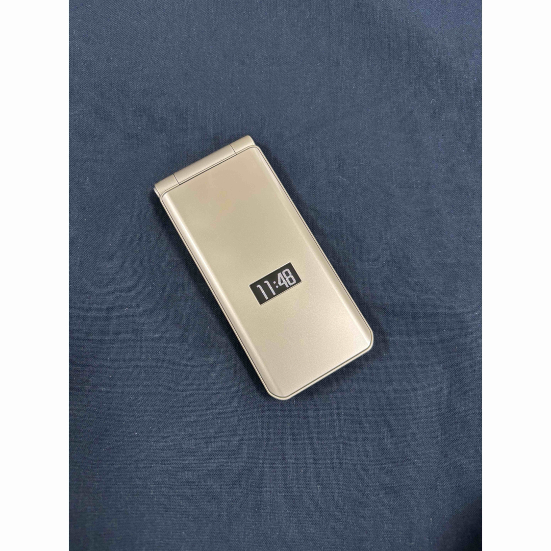 arrows - 【極美品】FCNT arrows ケータイ ベーシック F-41C ゴールド