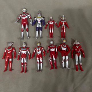 ウルトラヒーロー怪獣シリーズ 22体セット タグ付 トリガー|mercari