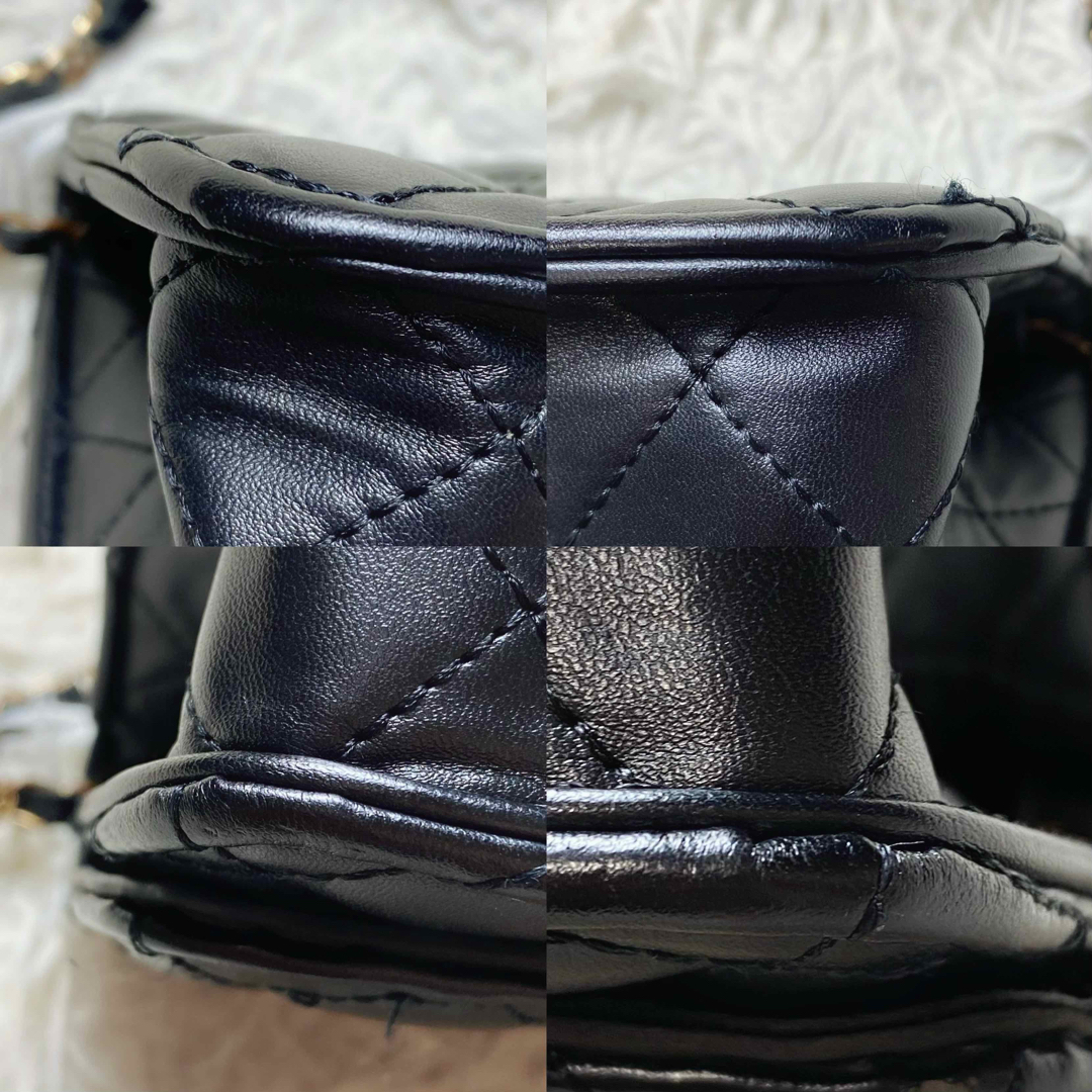 Charles and Keith - 人気 CHARLES & KEITH キルティング チェーン