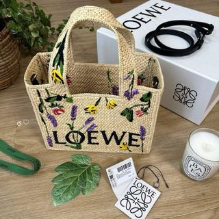 LOEWE（かごバッグ/ストローバッグ）のフリマアイテム一覧