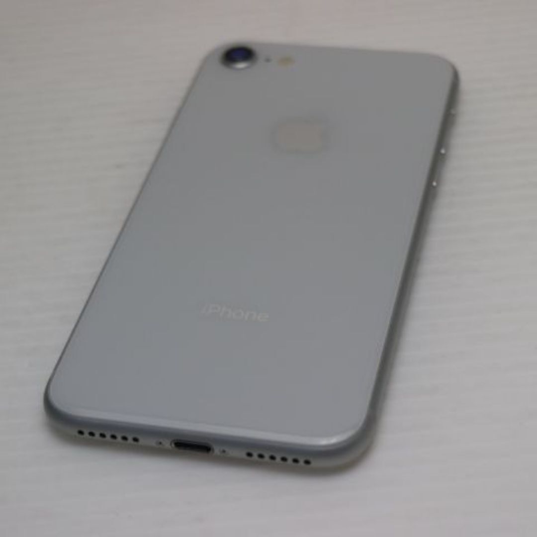 iPhone - 新品同様 SIMフリー iPhone8 64GB シルバー M444の通販 by