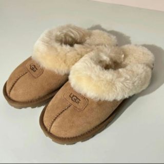 UGG - UGG 厚底ブーツ ムートン クラシック ウルトラミニ マスタード