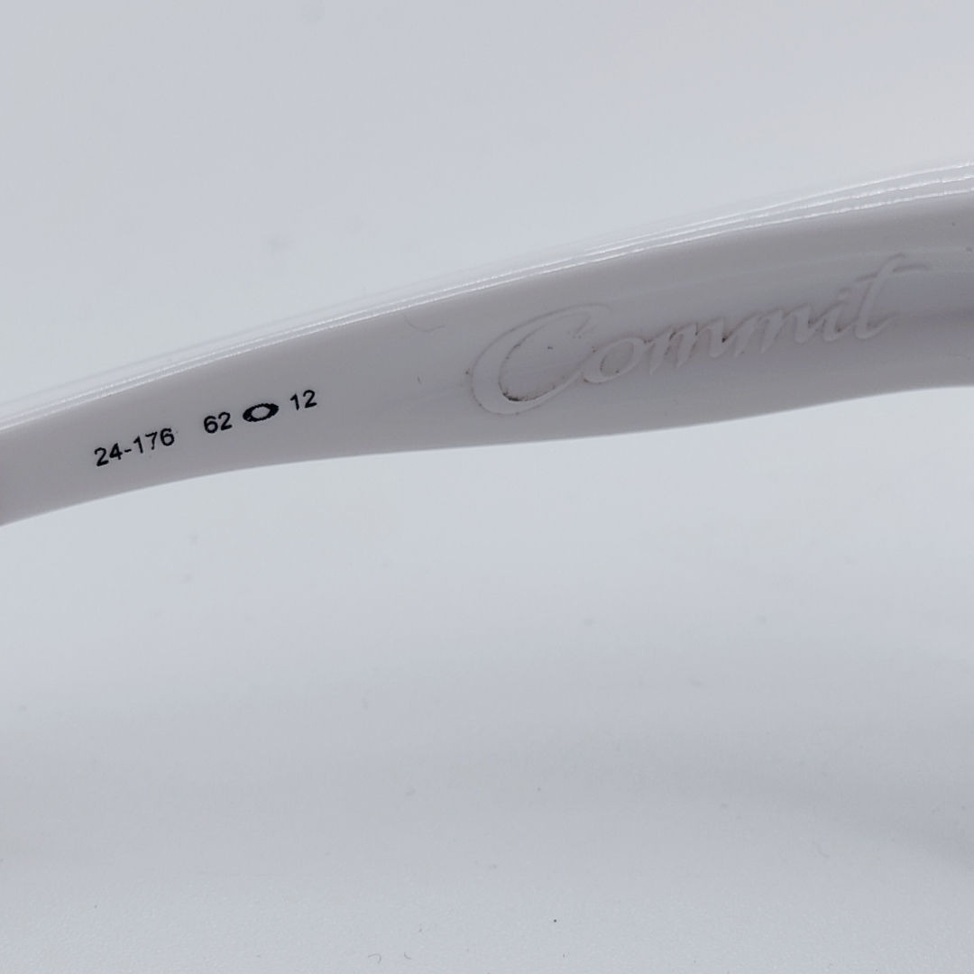 Oakley - オークリー サングラス コミット スクエア ピンクリボン 24