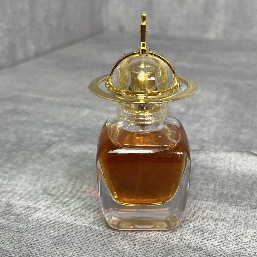 廃番 ヴィヴィアン ウェストウッド 香水 30ml瓶 残量多め 廃番