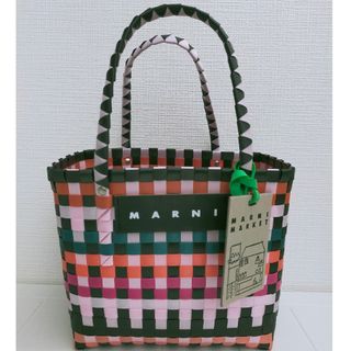 MARNI - 限定品の為完売⭐︎芸能人愛用 マルニストライプバッグ 新色