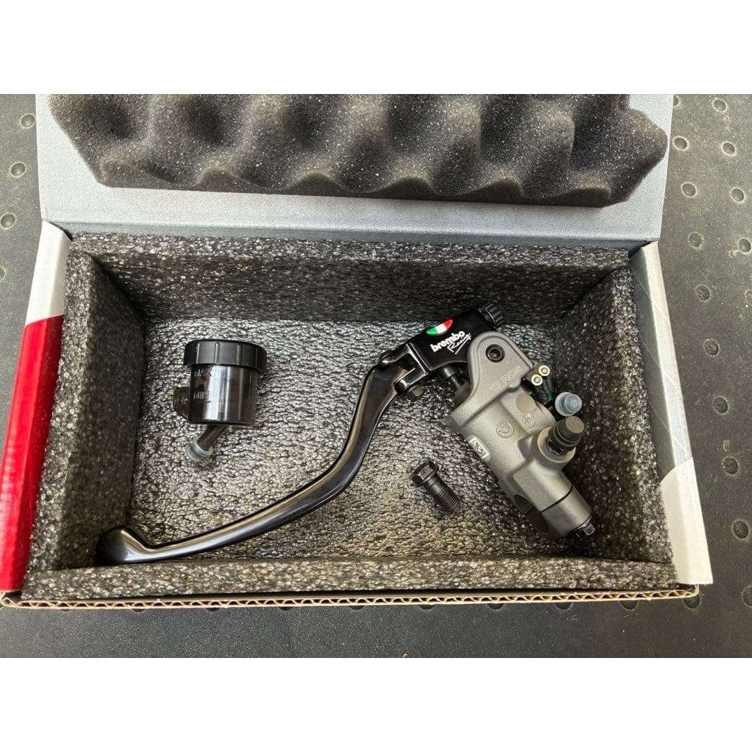 brembo rcs17 クラッチマスター スイッチ フルードタンク ブレンボの