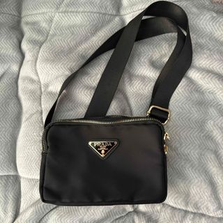 PRADA（ショルダーバッグ）のフリマアイテム一覧