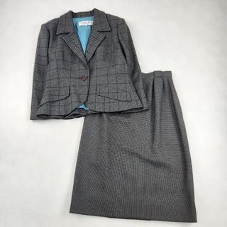 Christian Dior（スーツ）のフリマアイテム一覧