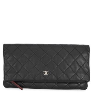 CHANEL - CHANEL 新品 未使用 キーボード クラッチバッグの通販 by