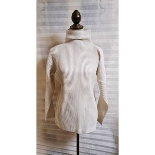 ISSEY MIYAKE - ISSEY MIYAKE ビンテージ シルクニットの通販 by そん