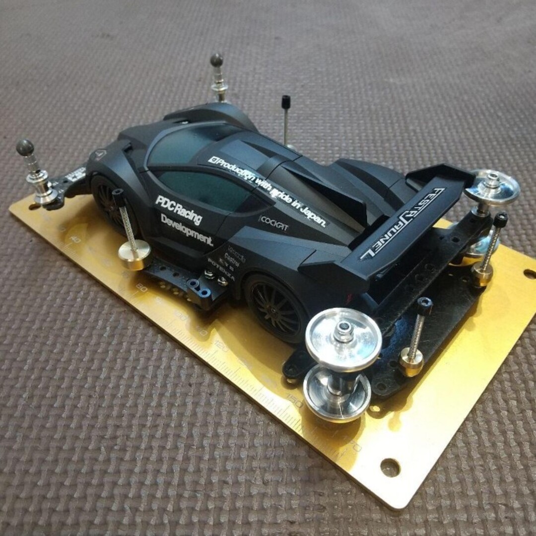 ミニ四駆 完成品 フェスタジョーヌ Black Specialの通販 by ゆかちん's