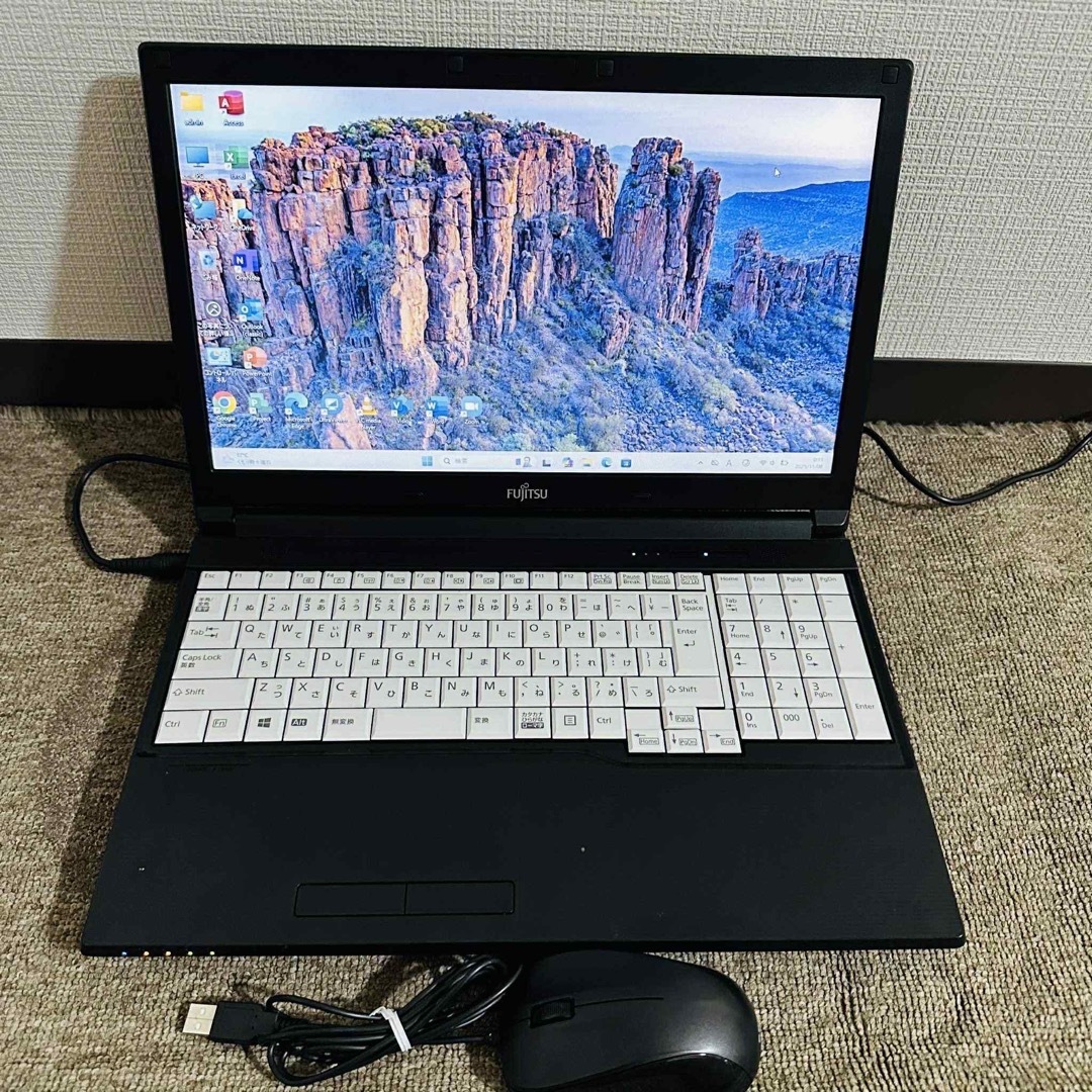 富士通 - S176 Fujitsuノートパソコンi5メモリ8G高速Window11オフィス