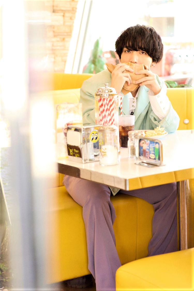 小林千晃フォトブック CHEER 2024年06月04日発売号 | 雑誌/定期購読の