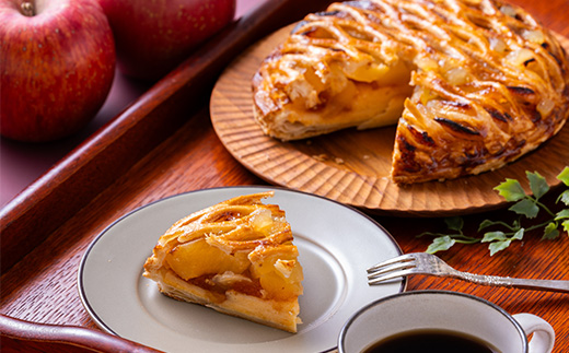 青森りんごをたっぷり「王道 アップルパイ」_アップルパイ りんご