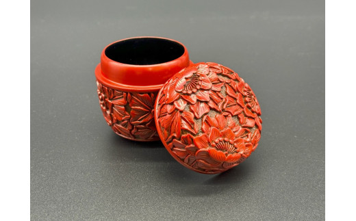 限定一点物】村上木彫堆朱 香合（牡丹） 1062005 - 新潟県村上市
