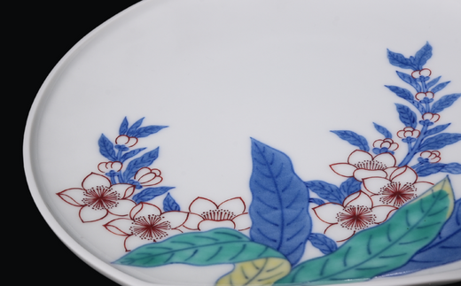 有田焼】重要無形文化財 今右衛門窯 色鍋島 桃文皿 - 佐賀県NPO支援