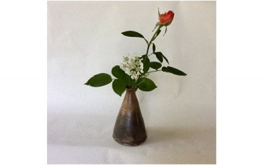 本山和泉 備前焼 窯変徳利 共箱栞 とっくり 酒器 食器 一輪挿し花入