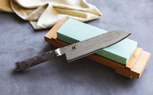 MIYABI ミヤビ 「 5000MCD67 三徳包丁 180mm 日本製 」 ダマスカス